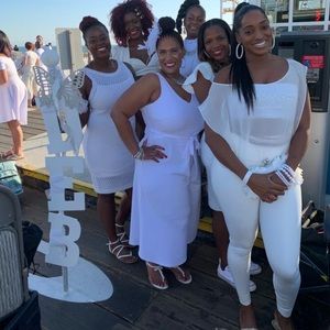 White Cullott jumper